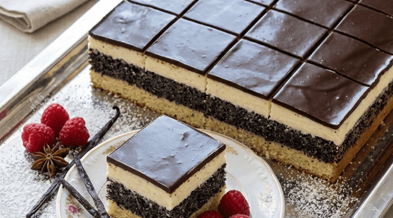 mennyie mákos sütemény szépen tálalva